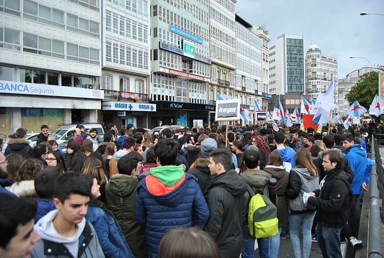 16-04-16ManifestacionEstudantil_A Corunha_07.JPG